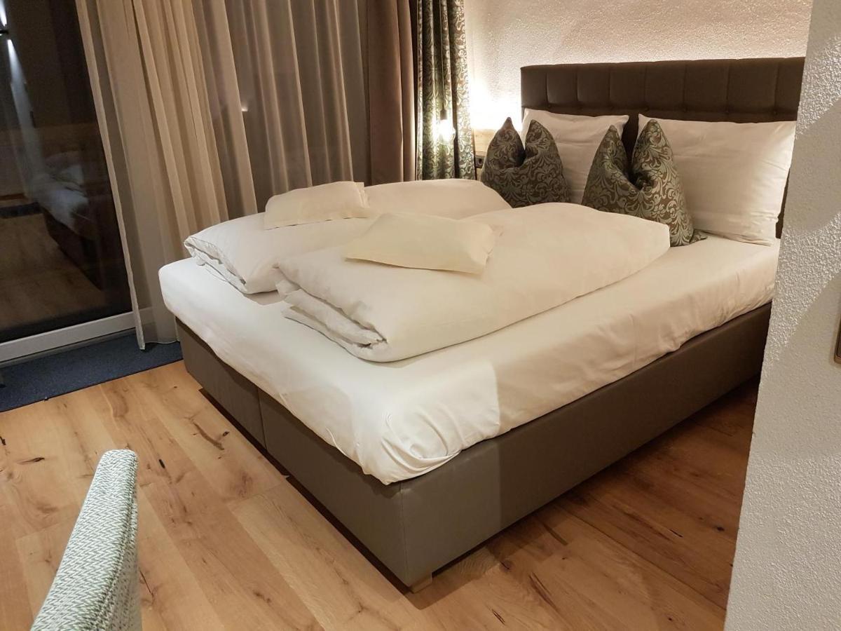 Hotel Kranebitt Val di Vizze Luaran gambar